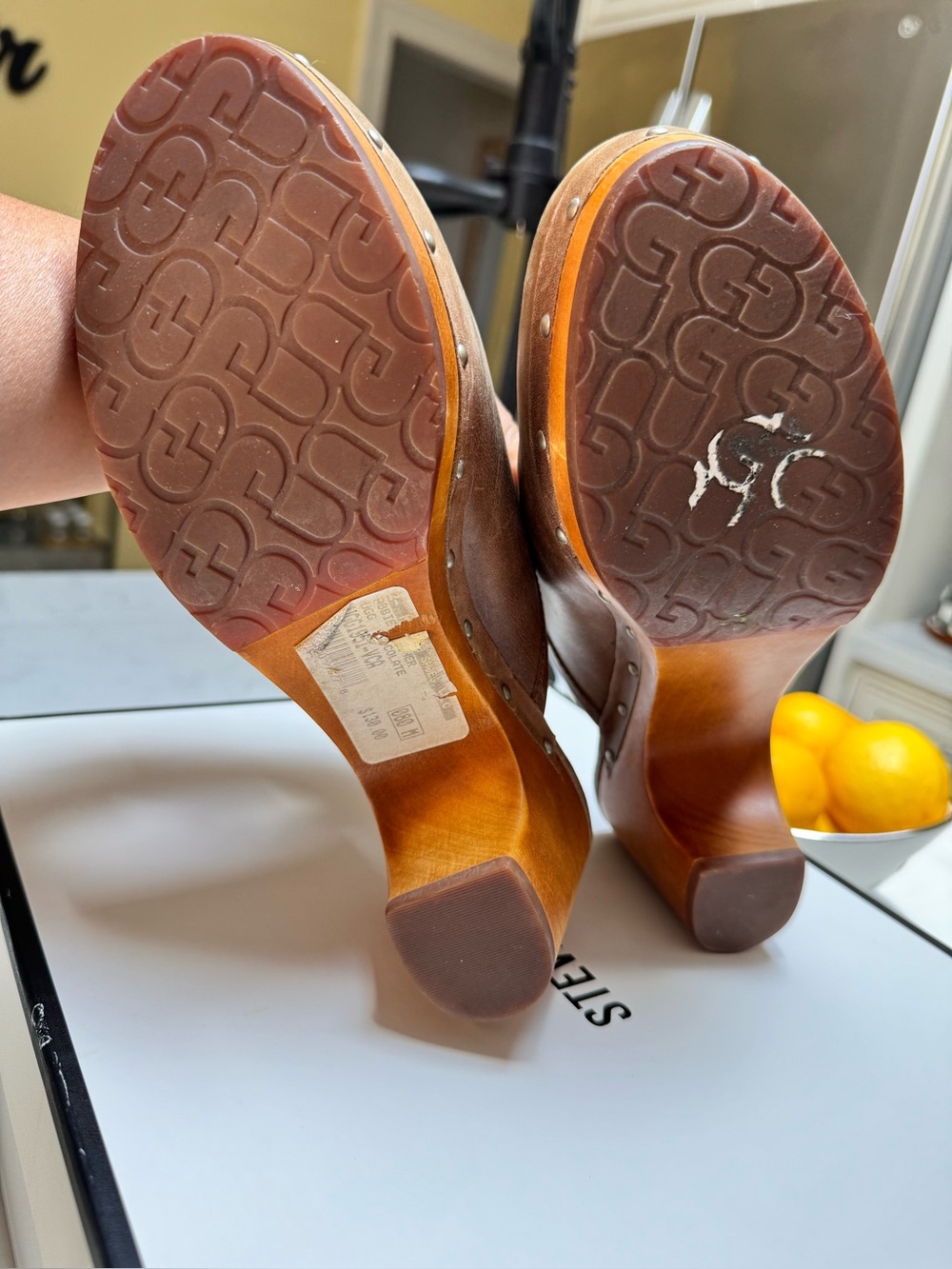 UGG Abbie 1951 Women's Tan Leather Clogs Size 8 - Picture 4 of 11